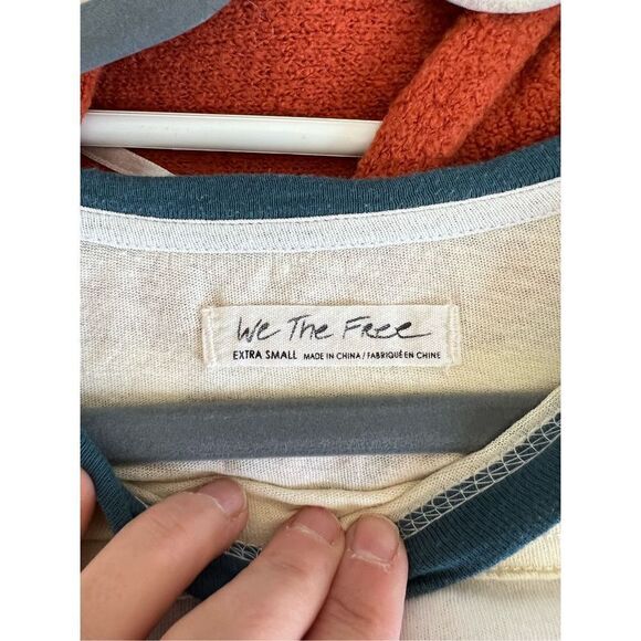 Free People We the free Gerri long sleeve white cream and pink patterned basebal - Picture 2 of 7